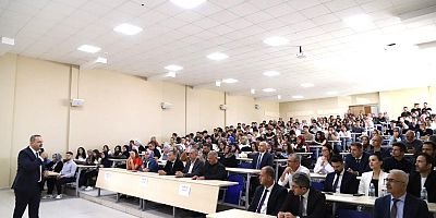 Aksaray Üniversitesi Tıp Fakültesi’nde ilk ders açılışı yapıldı