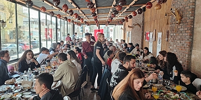 Derbi Öncesi Siyah-Beyaz Buluşma