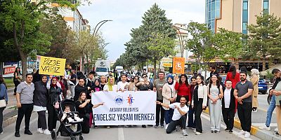 Engelliler Haftasında Farkındalık Yürüyüşü