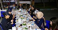 Protokol Polis Kontrol Noktasında Sahur Yaptı