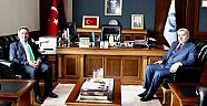 Vali Ali Mantı, Rektör Şahin’e Tebrik Ziyaretinde Bulundu